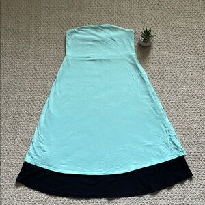 Lululemon beat the heat dress toothpaste green and black reversible - rare color